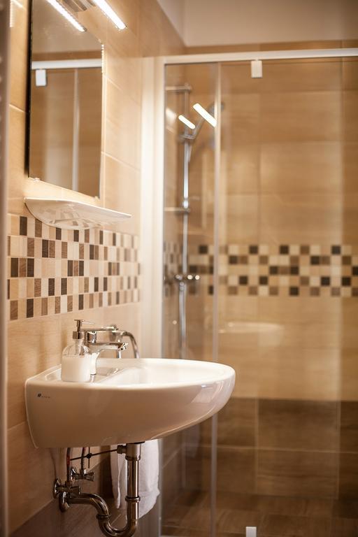 Hotel Maushaus Vemend Zewnętrze zdjęcie