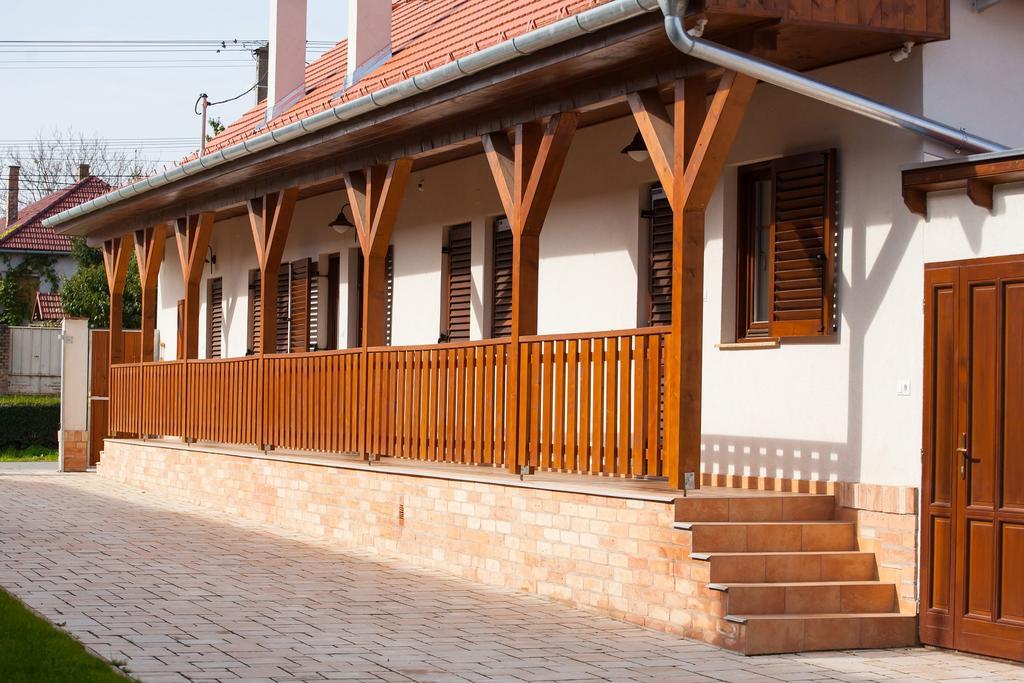 Hotel Maushaus Vemend Zewnętrze zdjęcie